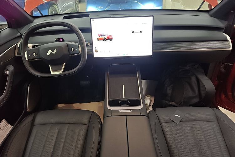 Used ONVO L60 2024 60 kWh Rear-Drive Version