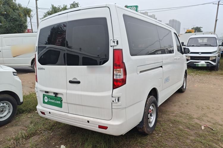 Used Chana Ruixing EM80 2025 Customized Passenger Version 6-Seater 300km Side-Hinged Doors
