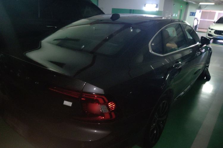 Used Volvo S90 New Energy 2022 Restyled T8 E-Drive Hybrid Zhiyi Luxury Edition
