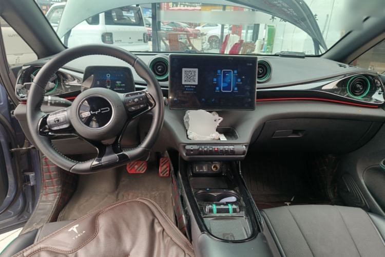 Used BYD Dolphin 2023 401km Knight Edition Center Console