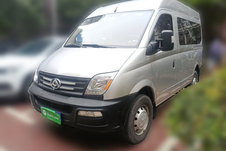 Used SAIC MAXUS Xintu V80 2019 2.5T Classic Edition 6-Speed Manual – Aoyuntong Modified Version Short Wheelbase Mid-Height Roof 5/6 Seats