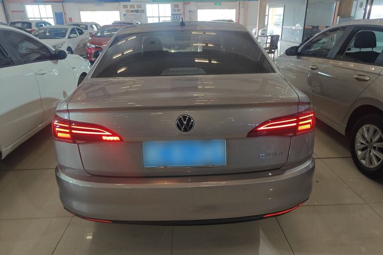 Used Volkswagen Bora 2021 1.5L Automatic Fashionable Smart Connectivity Version
