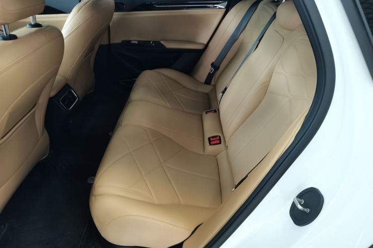 Used Geely Galaxy L6 2024 125km PLUS Dragon Edition Left Rear Seat