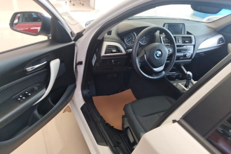 Used BMW 1 Series 2016 118i Leading Model Driver Seat