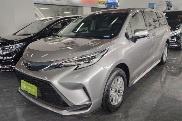 Used Toyota Granvia 2024 2.5L Hybrid Comfort Edition