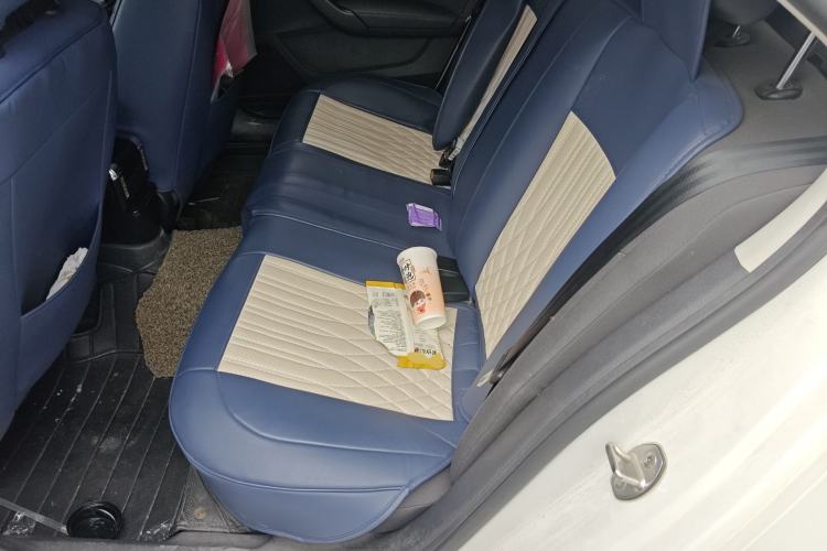 Used Volkswagen Santana 2015 1.6L Automatic Fashion Edition