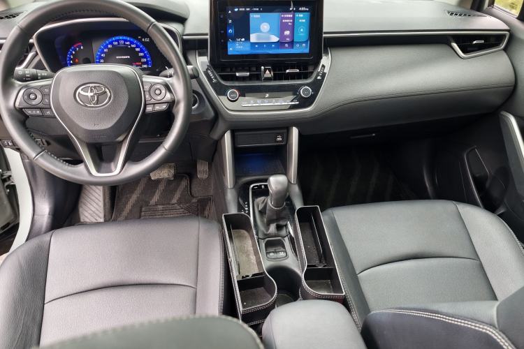Used Toyota Corolla Cross 2022 2.0L Flagship Edition Interior 5