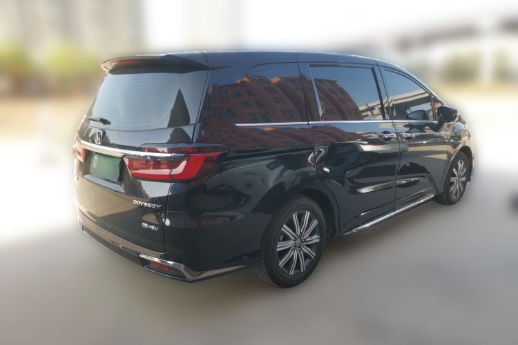 Used Honda Odyssey 2024 2.0L eHEV Sharp & Enjoy Edition Rear Right 45 Deg