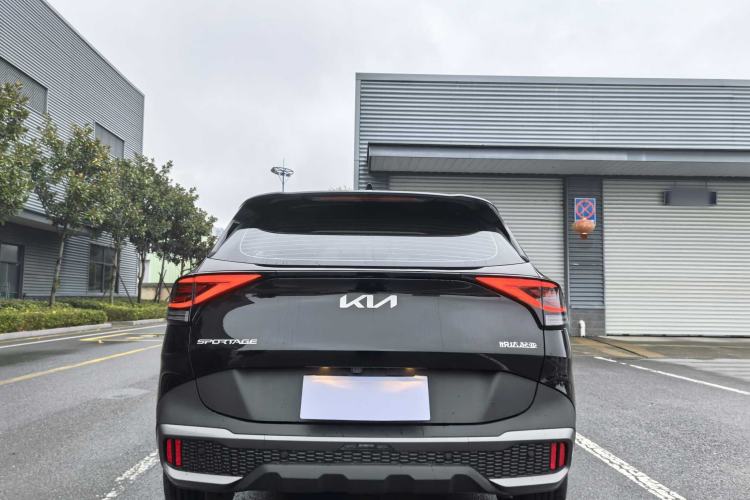 Used Kia Sportage (Chinese Domestic Model) 2025 1.5T Two-Wheel Drive Prestige Smart Enjoyment Version Exterior 4