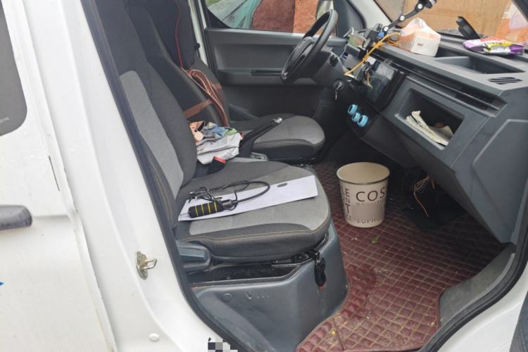 Used Farizon Xingxiang V 2023 V6E Zhonghang Lithium Battery 38.64kWh Value Edition
