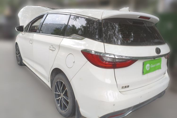 Used BYD Song MAX 2017 1.5T Automatic Smart Connect Luxury 7-Seater Exterior 2