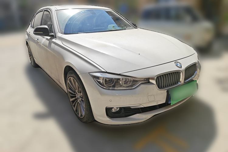 Used BMW 3 Series 2018 320Li Fashion Model Front Right 45 Deg