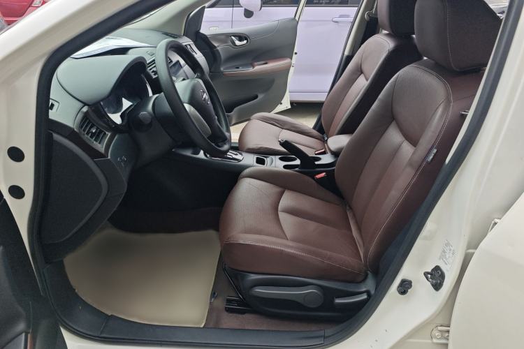 Used Nissan Tiida 2014 1.6L CVT Smart Model Left Front Seat