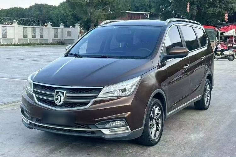 Used Baojun 730 2019 1.5L Manual Fashion Model 7-seater National V