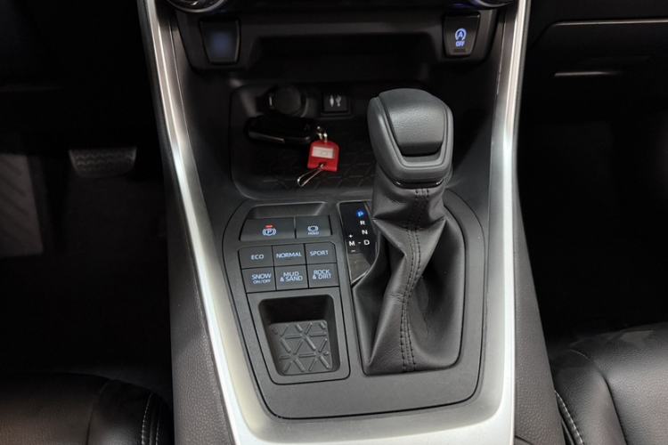 Used Toyota RAV4 2021 2.0L CVT 4x4 Trend Edition
