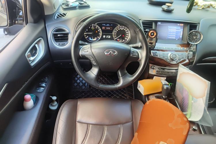 Used Infiniti QX60 2014 2.5 S/C Hybrid Two-Wheel Drive Excellence Edition