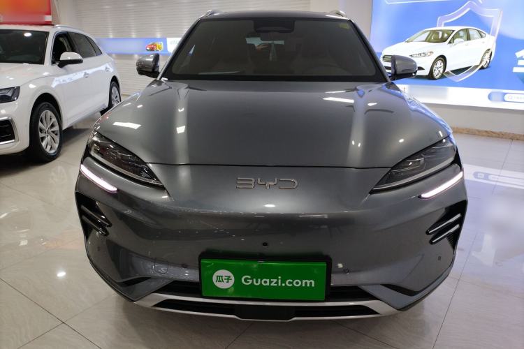 Used BYD Song PLUS New Energy 2025 EV Intelligent Driving Edition 520km Luxury Model
