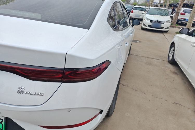 Used BYD Qin PLUS 2025 DM-i Smart Drive 55KM Leading Model Right Rear Taillight