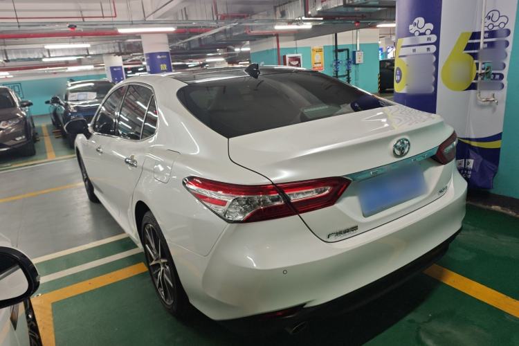 Used Toyota Camry 2021 2.5G Luxury Edition Rear Left 45 Deg