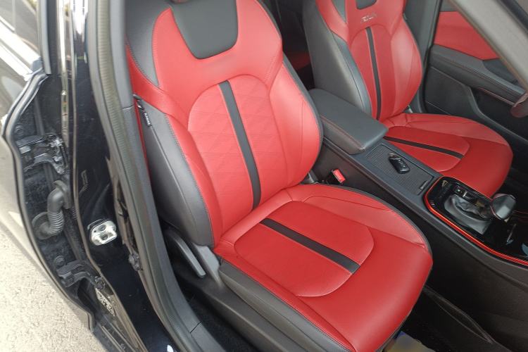 Used Dongfeng Aeolus Yixuan 2021 230T Automatic Zuiying Knight Edition Right Front Seat