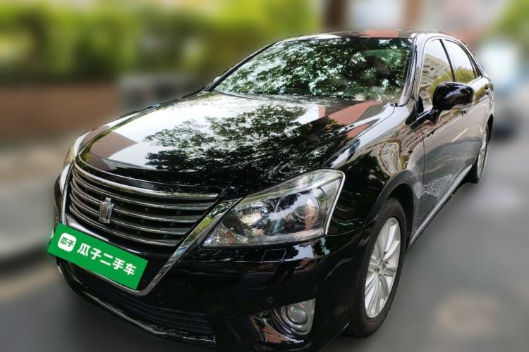 Used Toyota Crown 2012 2.5L Royal Leather Edition