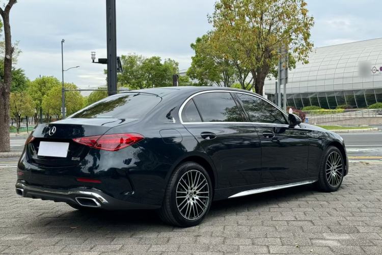 Used Mercedes-Benz C-Class 2025 Facelift C 260 L Sport Edition Exterior 6