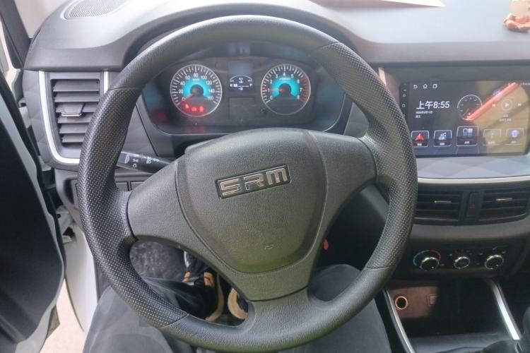 Used Jinbei Gold Hiace M Classic 2024 1.5L Engineering Lion Passenger Vehicle 5 Seats