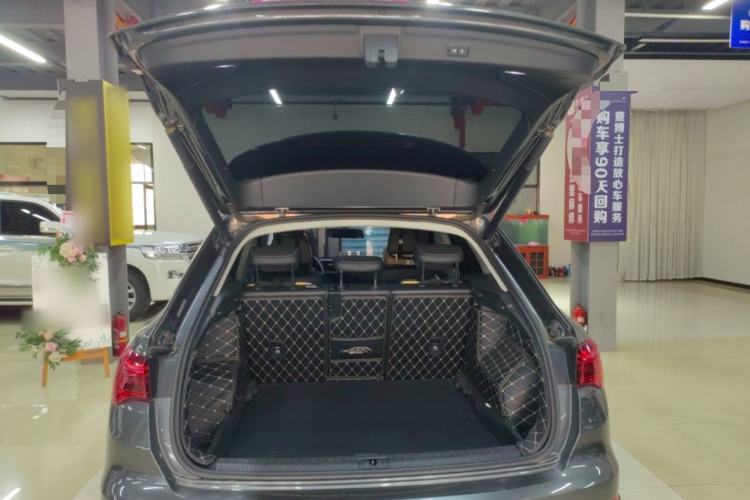 Used Audi Q3 2019 35 TFSI Fashion Dynamic Model
