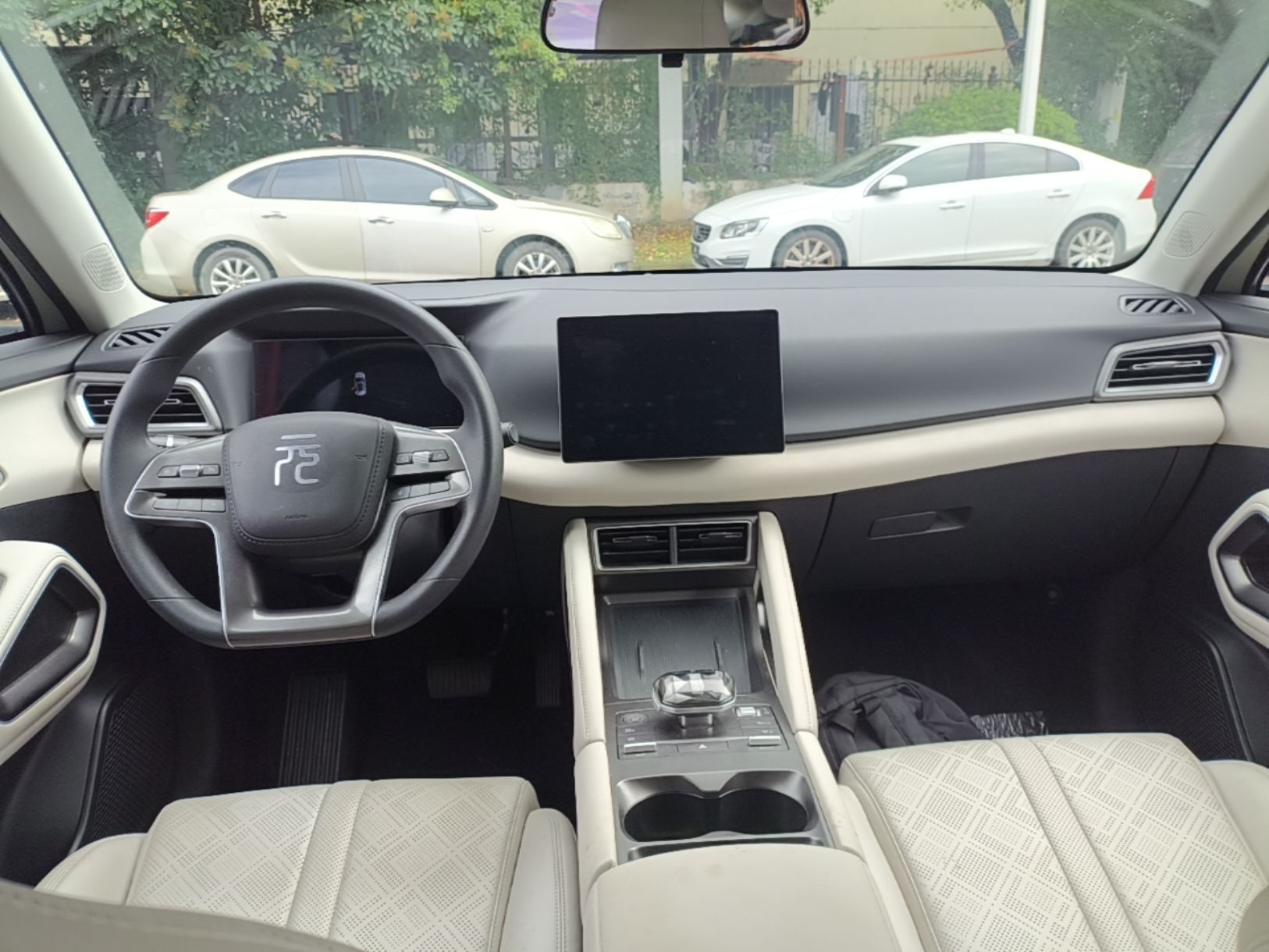 BYD Yuan UP 2024 401 km Active Version — снимка 12