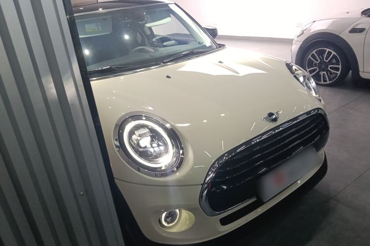 Used MINI 2021 1.5T COOPER Classic Edition