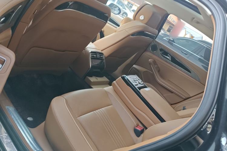 Used Hongqi H9 2020 2.0T Smart Connect Flagship Edition
