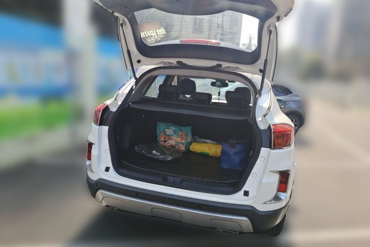 Used Bestune X80 2013 2.0L manual luxury version