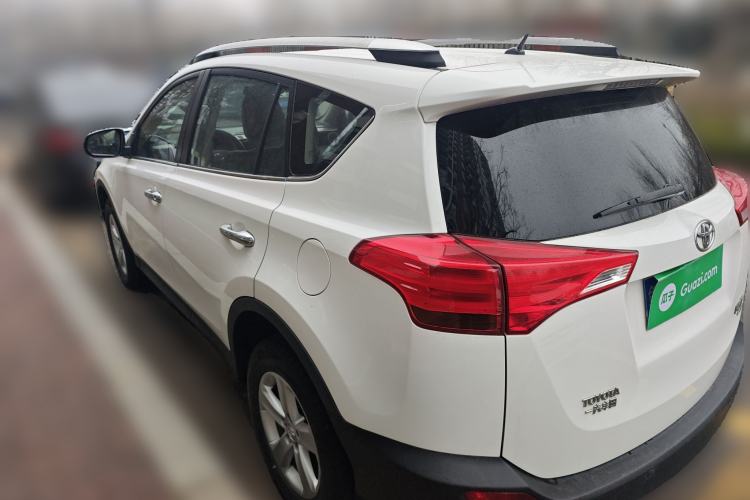 Used Toyota RAV4 2013 2.0L CVT Four-Wheel Drive New Edition