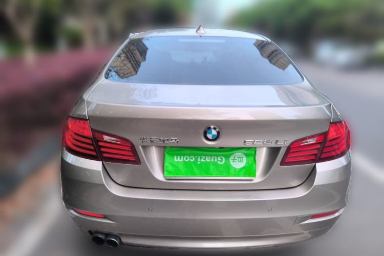 Used BMW 5 Series 2014 528Li Leading Model
