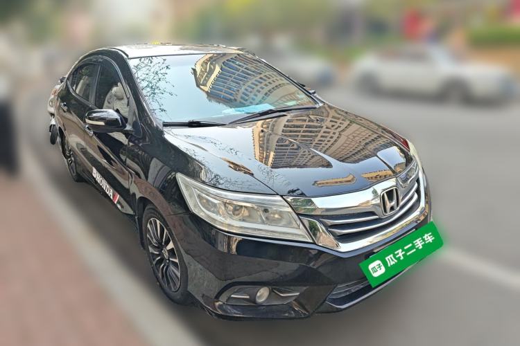 Used Honda Crider 2013 1.8L automatic luxury edition
