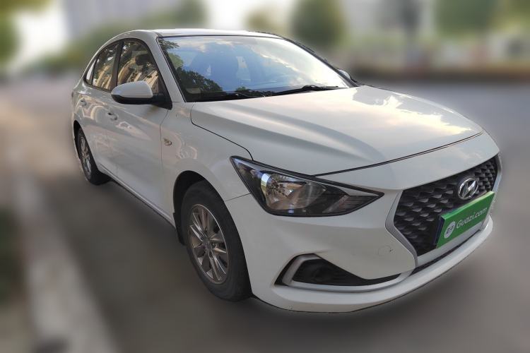 Used Hyundai Celesta 2018 1.6L Automatic GL Enjoyment Edition China VI compliant Front Right 45 Deg