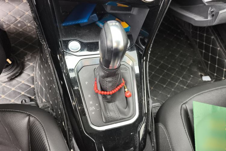 Used Volkswagen T-ROC 2020 280TSI DSG Two-Wheel Drive Comfort Version
