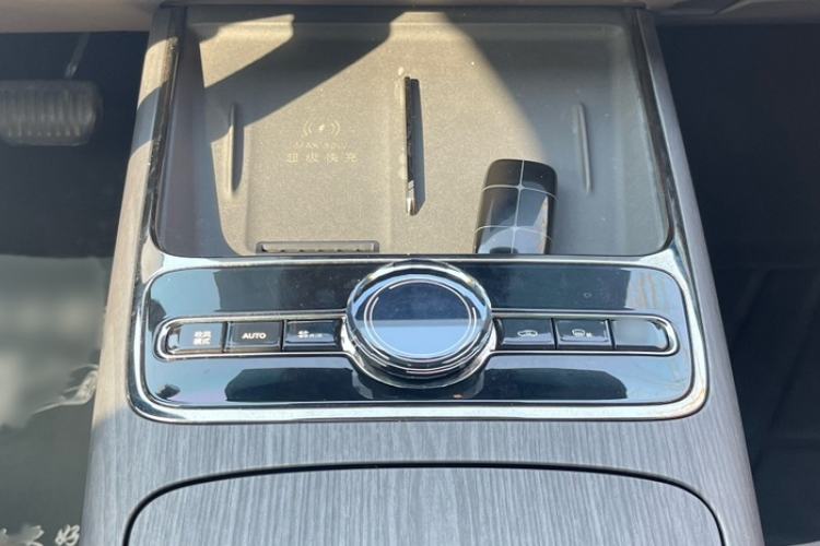 Used Geely Galaxy Galaxy 8 2025 130km EM-P Starship Edition