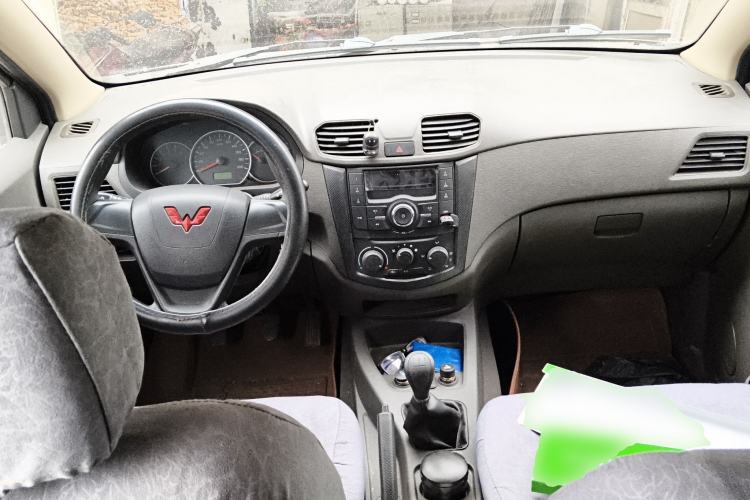 Used Wuling Hongguang 2020 1.2L S Base Model China VI LSI