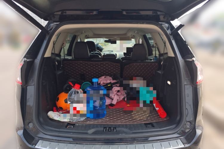 Used Ford Edge 2016 EcoBoost 245 Two-Wheel-Drive Titanium 7-Seater
