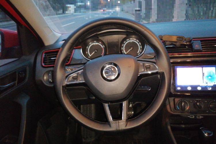 Used Skoda Rapid Spaceback 2020 1.5L Automatic Comfort Edition Steering Wheel