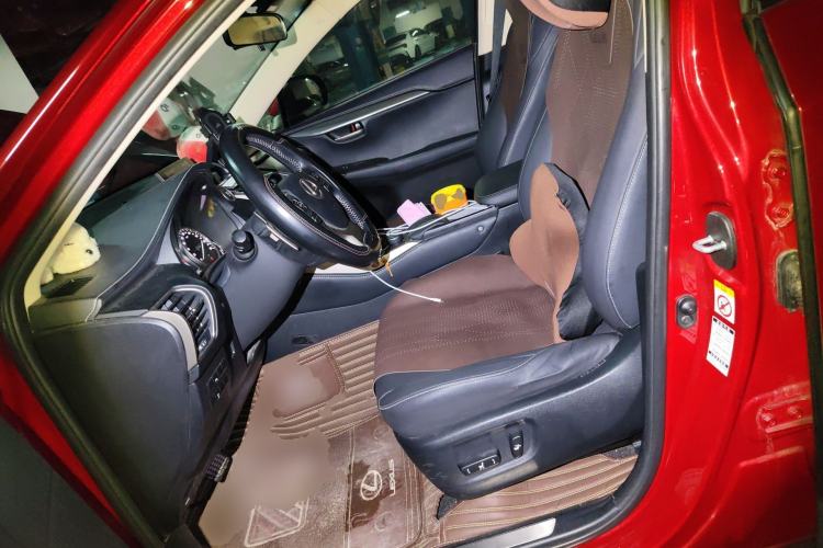 Used Lexus NX 2015 200T All-Wheel-Drive Fēngshàng Edition Left Front Seat