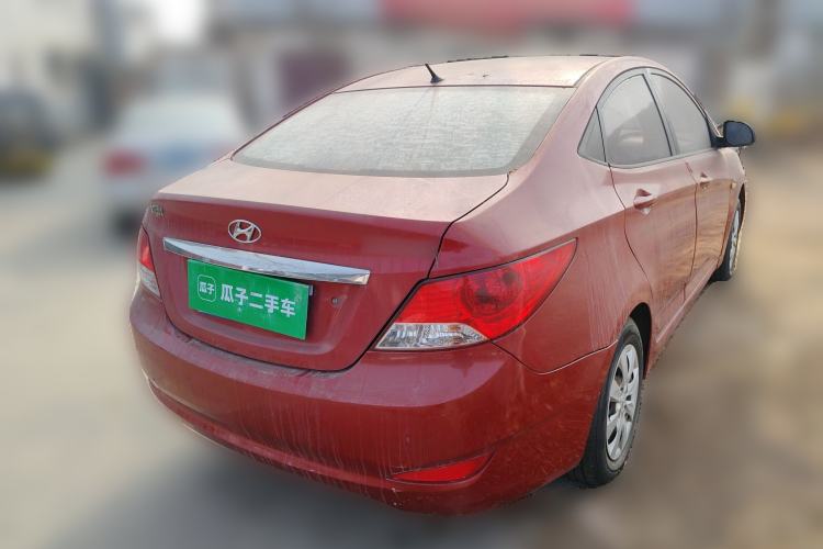 Used Hyundai Verna (older generation) 2010 Sedan 1.4L Manual Comfort GS
