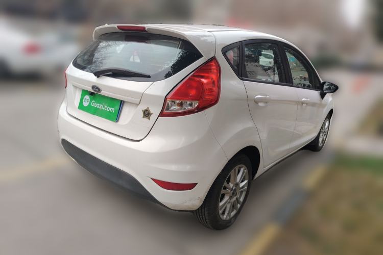 Used Ford Fiesta 2013 Hatchback 1.5L Automatic Fashion Edition