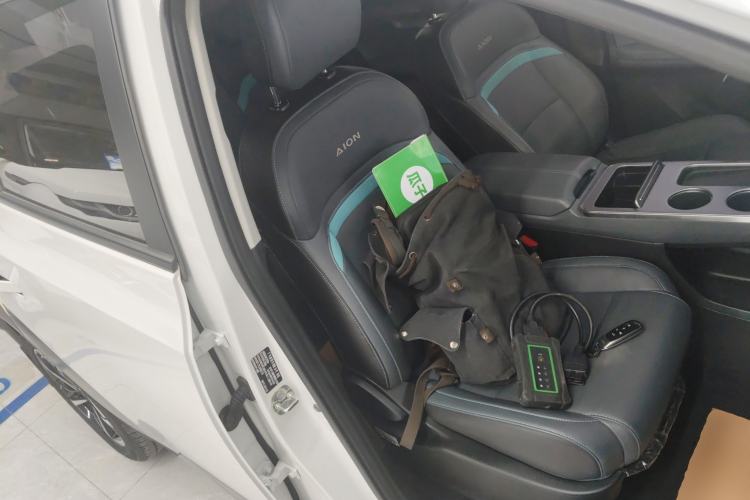 Used AION Y 2023 Younger Star Edition