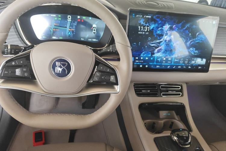 Used BYD Han 2025 DM-i Smart Drive 125KM Elite Model
