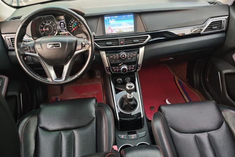 Used Zotye Domy X5 2017 Upgraded Model 1.5T Manual Luxury Edition
