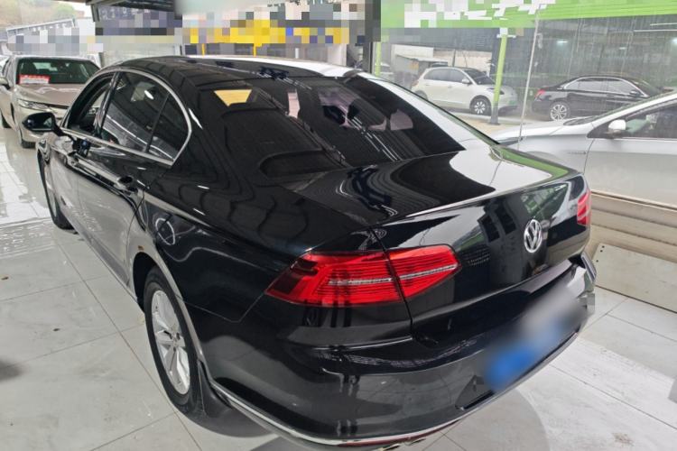Used Volkswagen Magotan 2019 280TSI DSG Comfort Model China VI Standard Rear Left 45 Deg