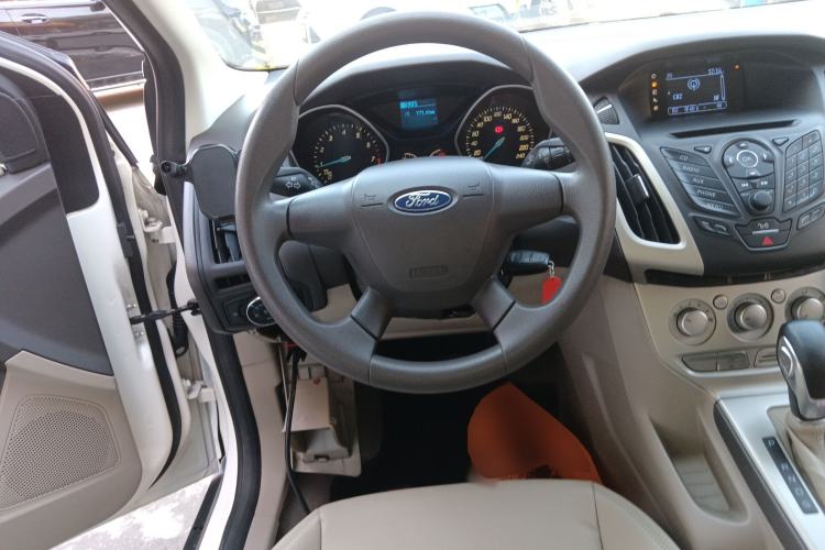 Used Ford Focus 2012 Sedan 1.6L Automatic Comfort Model