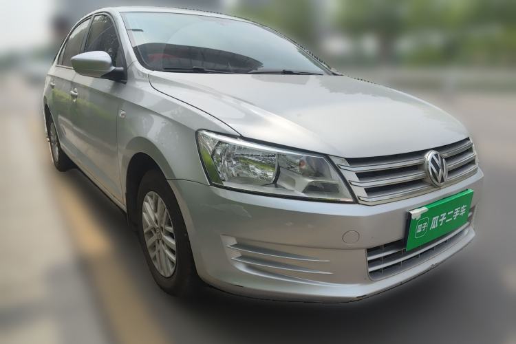 Used Volkswagen Santana 2015 1.6L Manual Fashion Edition
